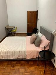 Parry Avenue (D19), Terrace #483087551